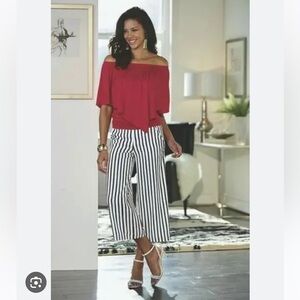 •- NWT Midnight Velvet Striped Wide Leg Pants with Belt Black White E17
